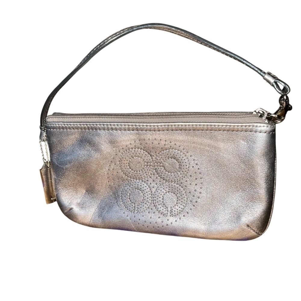 Coach Audrey GoGo Metallic Silver Wristlet Clutch Evening Bag 2010s Leather